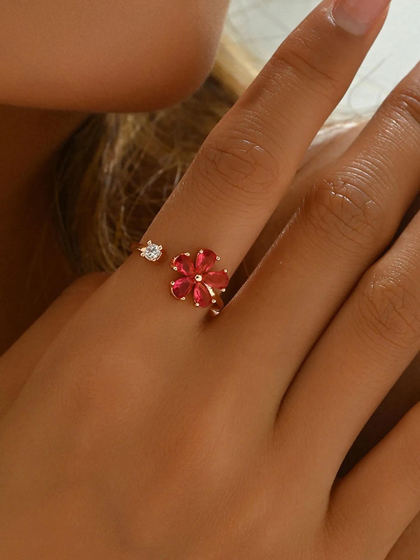 18K Gold-Plated Stainless Steel Zircon Flower Ring